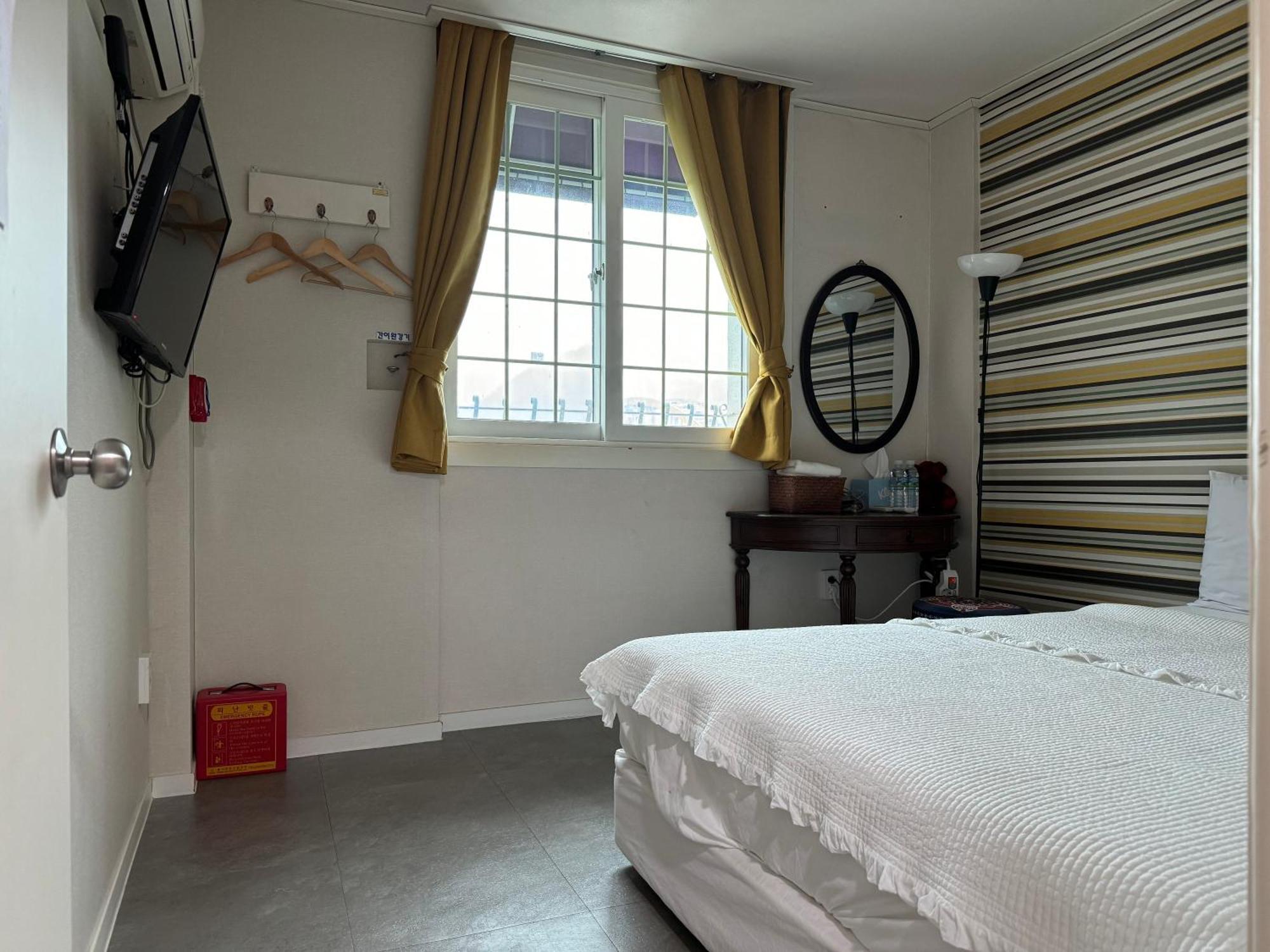 Danyang Rio 127 Guesthouse Eksteriør billede